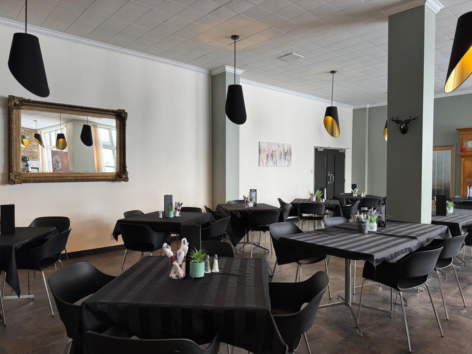 Manoir D'Youville Chateauguay Heights Bagian luar foto